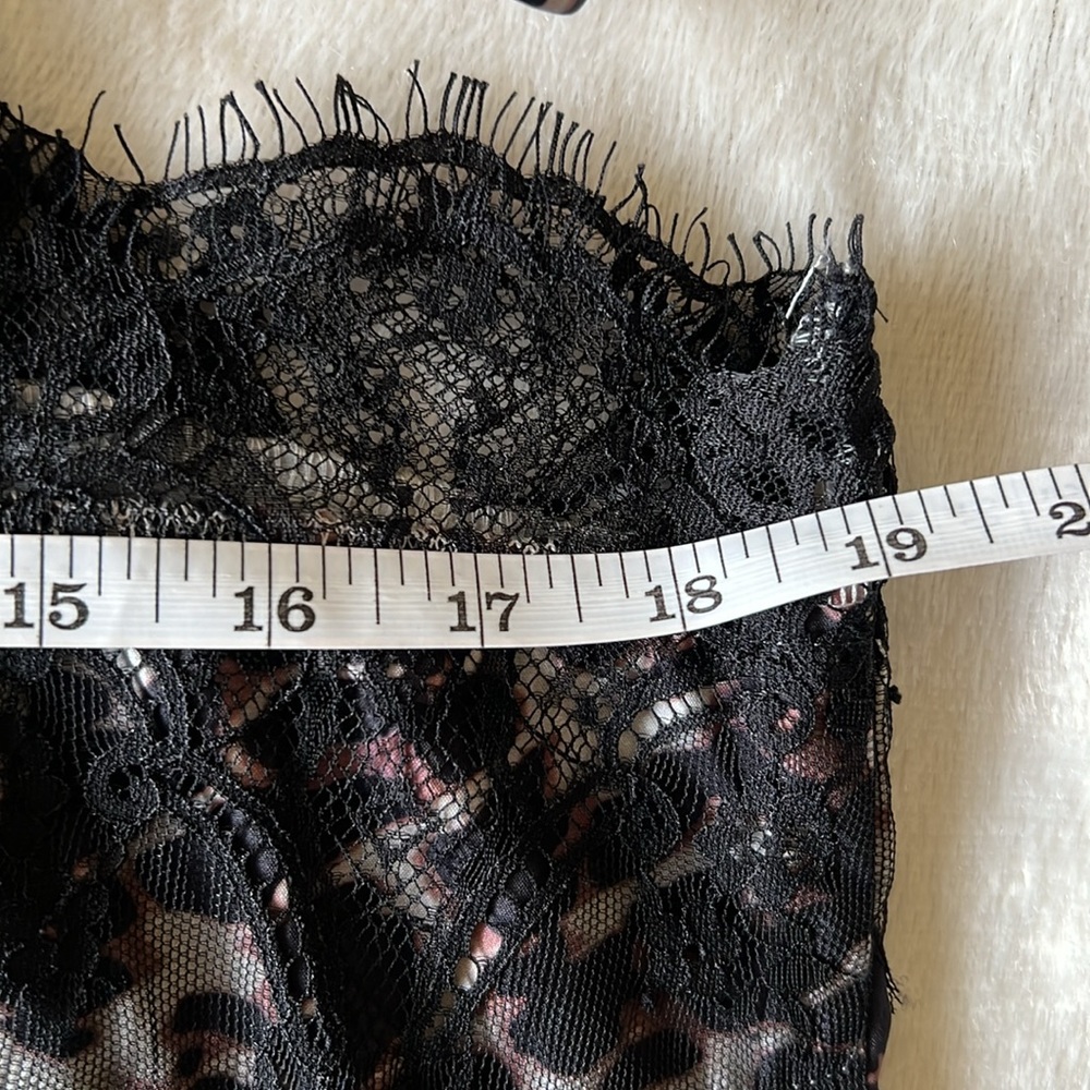 Leopard print and lace camisole - Picture 6 of 7